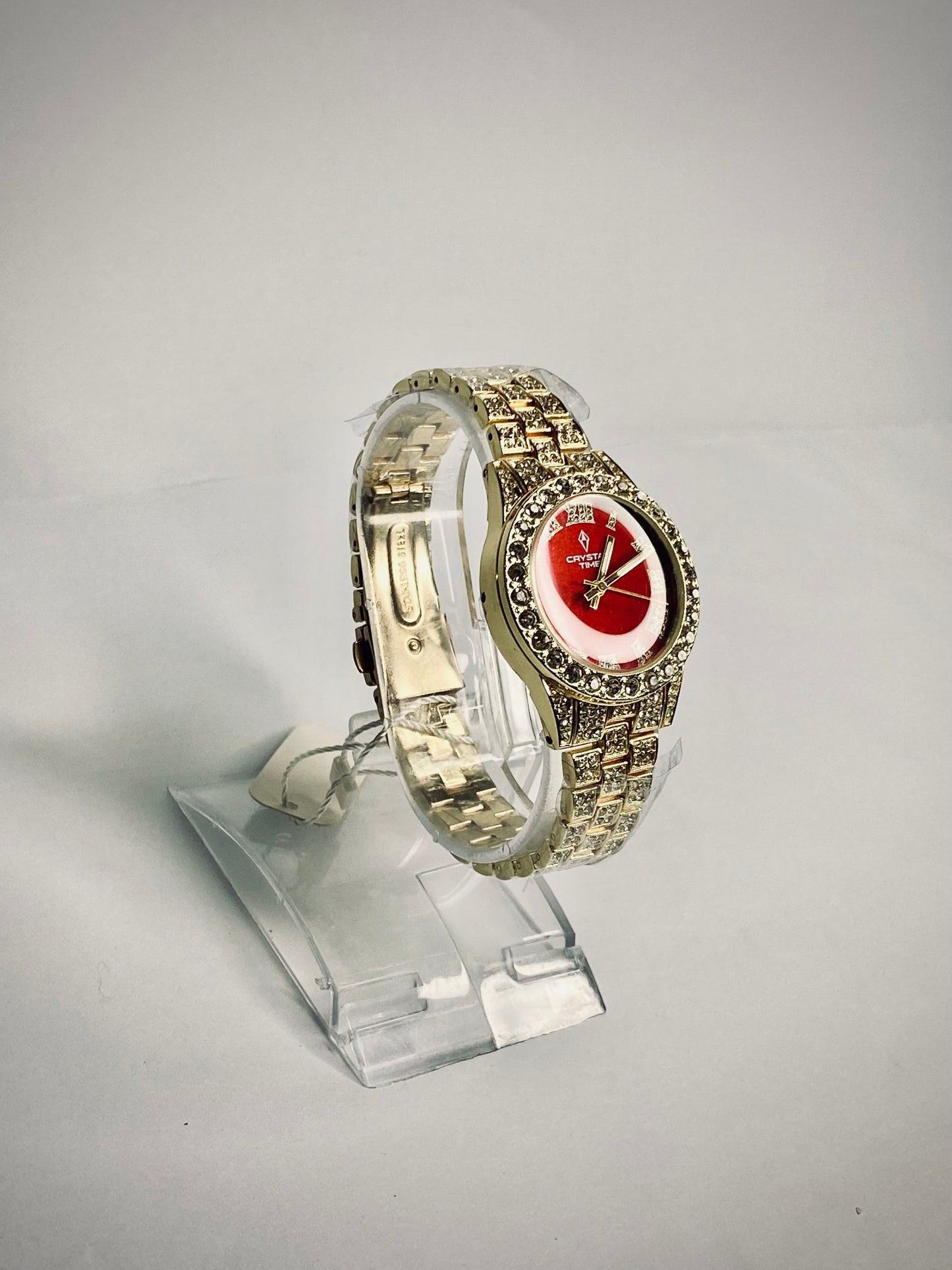 Crystal time in golden