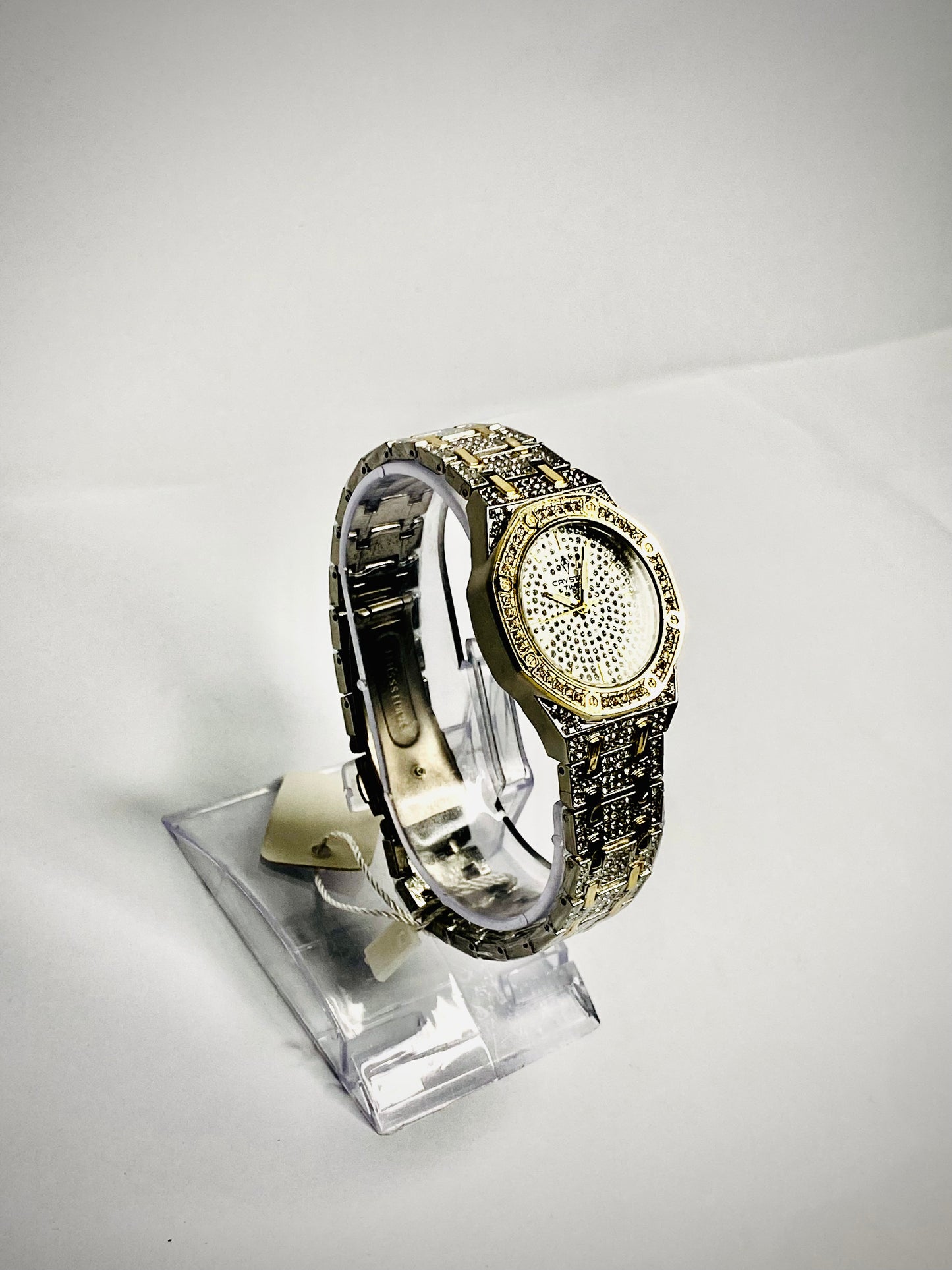 Crystal time in two tone