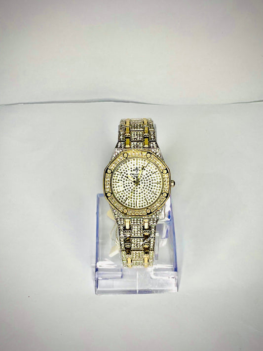 Crystal time in two tone