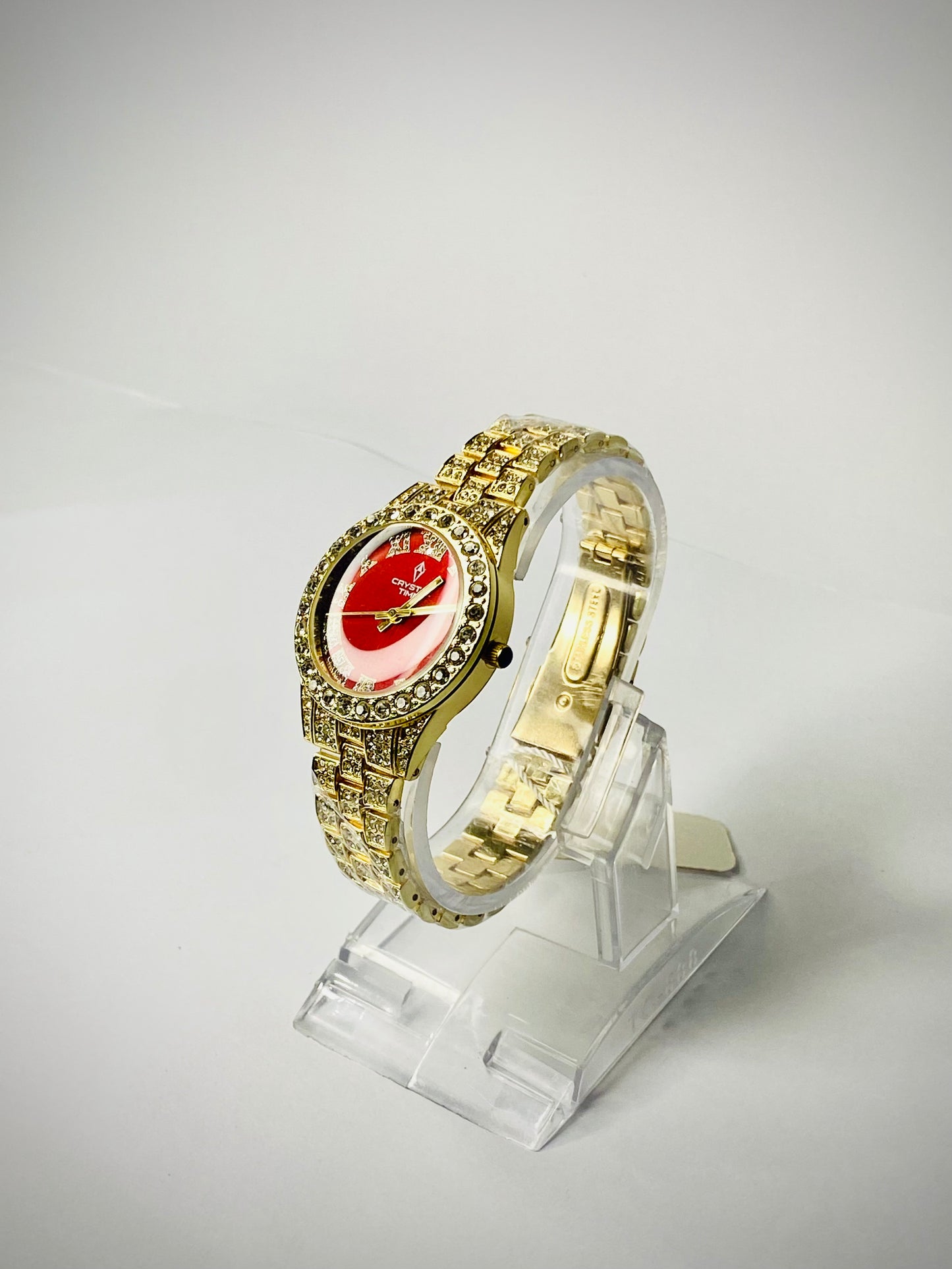 Crystal time in golden