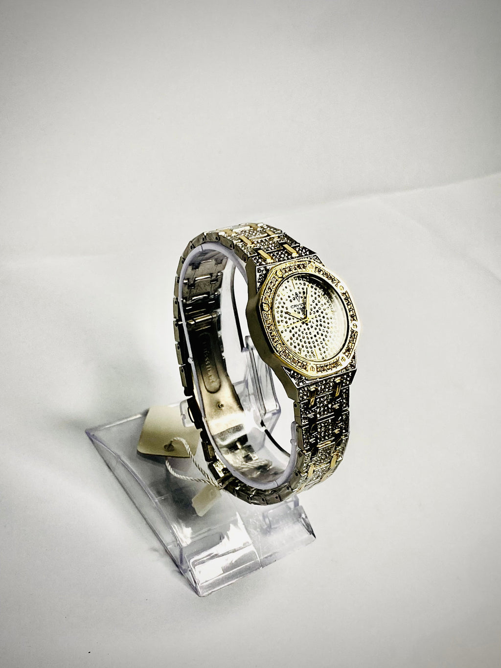 Crystal time in two tone